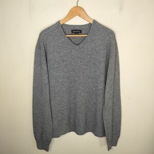Kenneth Roberts Platinum Cashmere Sweater V Neck Pullover